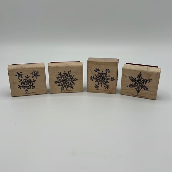 STAMPIN’ UP! WOODEN SNOWFLAKE RUBBER STAMP SET - Picture 1 of 9